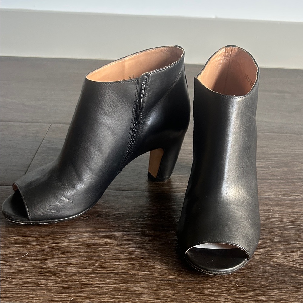 Maison Margiela Leather Pump Booties size 6.5 (37 EU)